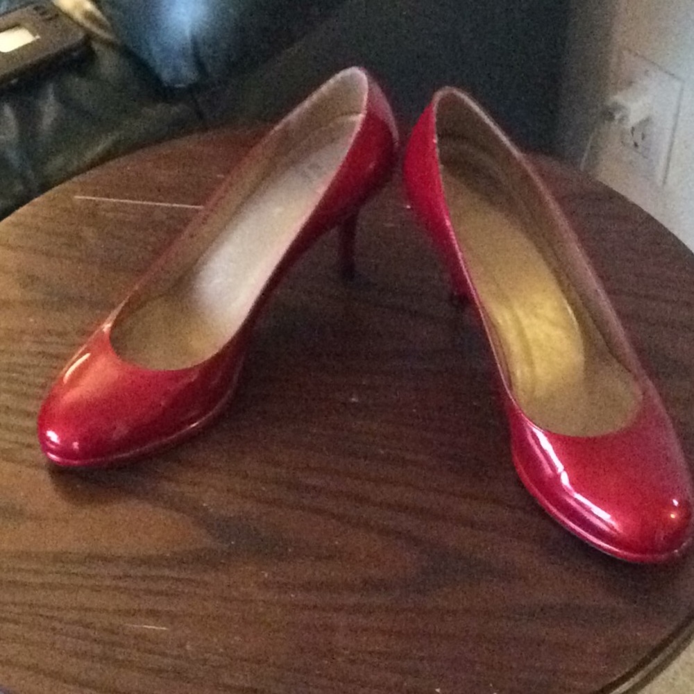 Perfect Red Pump. You will not find better.